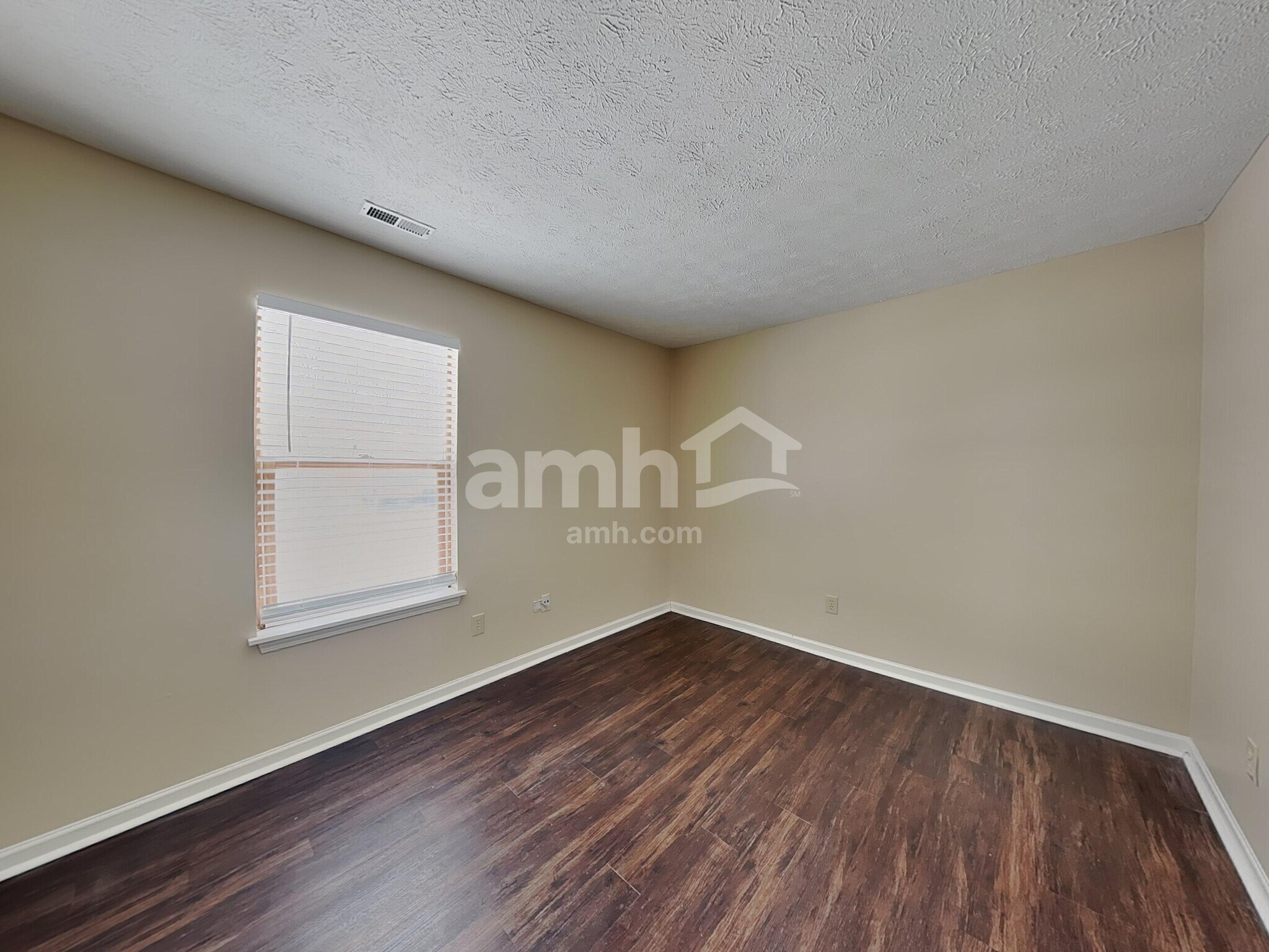 Building Photo - 6813 Marksman Ct