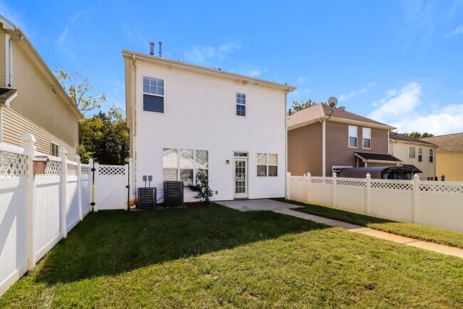 Building Photo - 9733 Tidal Ct