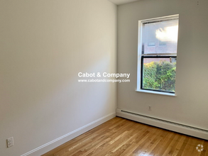 Building Photo - 225 E Berkeley St