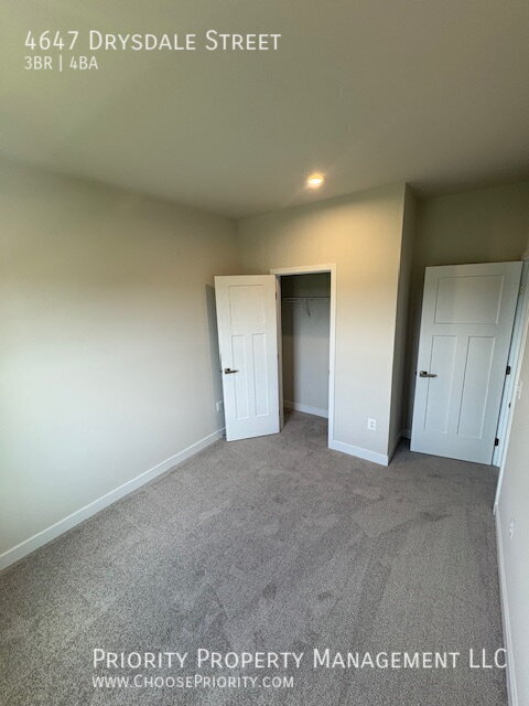 Building Photo - 4647 Drysdale St