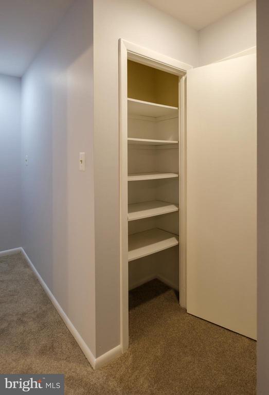 Building Photo - 14654 Bauer Dr