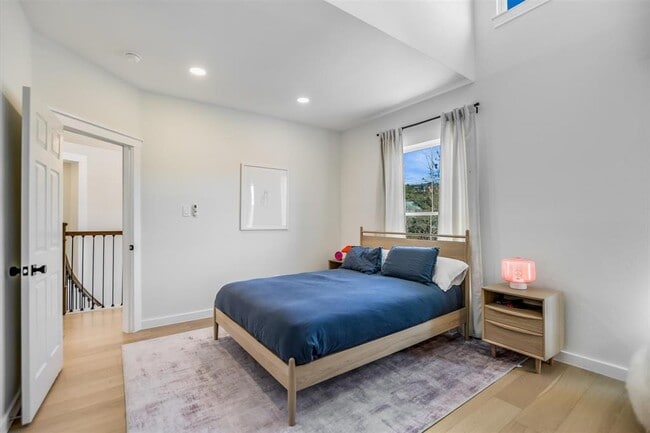 Building Photo - 6300 Bon Terra Dr