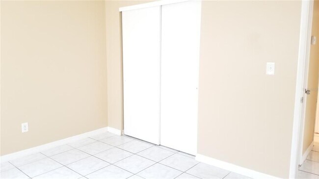 Building Photo - 3760 135th Ave N