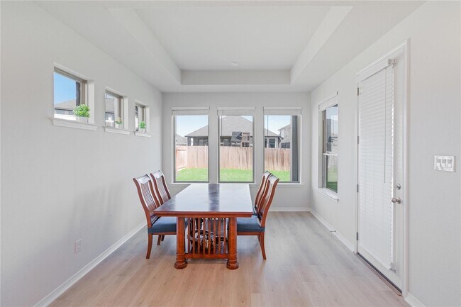 Building Photo - 213 Mira Mesa Dr