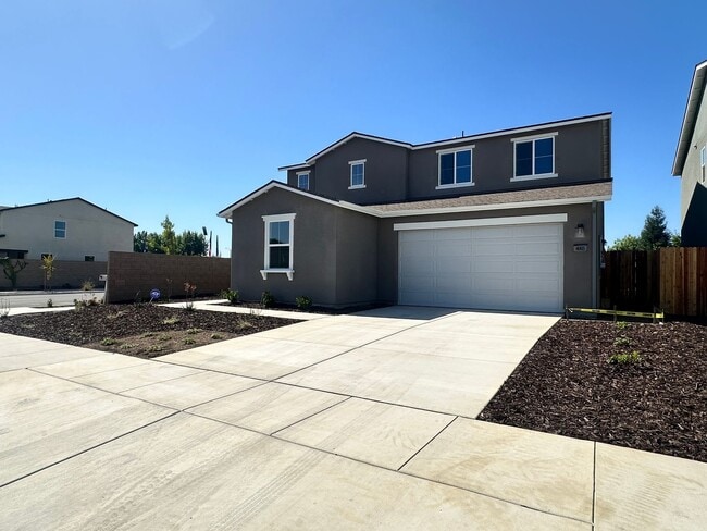 Building Photo - Newly built DR HORTON home coming soon!!
