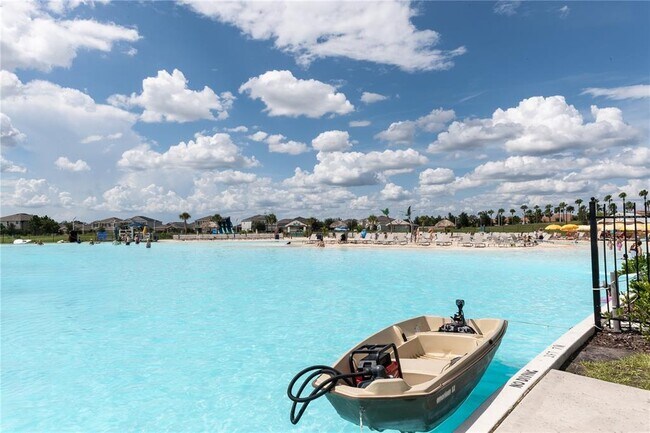 Building Photo - 16619 Mooner Plank Cir