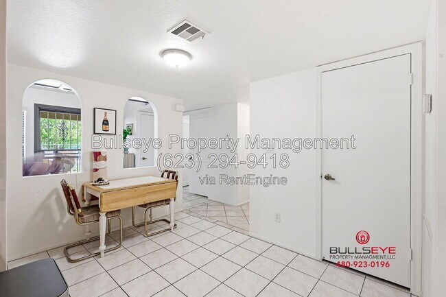 Building Photo - 8344 N 21st Dr