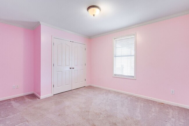 Building Photo - FOR RENT IN CHURCH POINT!