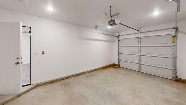 Building Photo - 2617 Aldrich Rd