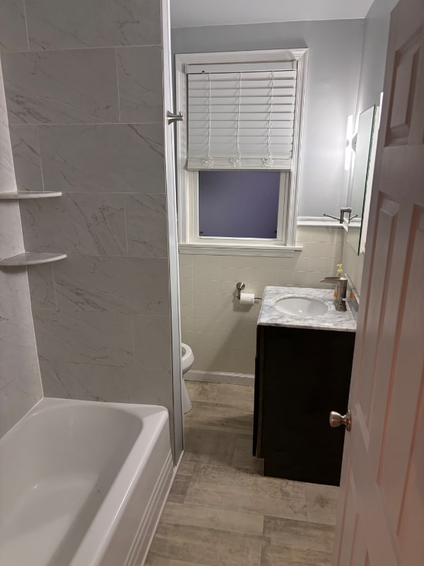 Building Photo - 126 Yale Rd