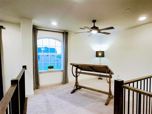 Building Photo - 1002 Switchgrass Ln