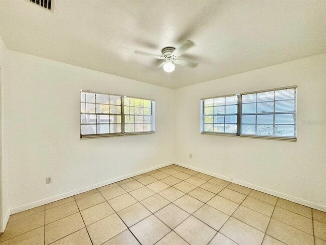 Building Photo - 1302 E New Orleans Ave