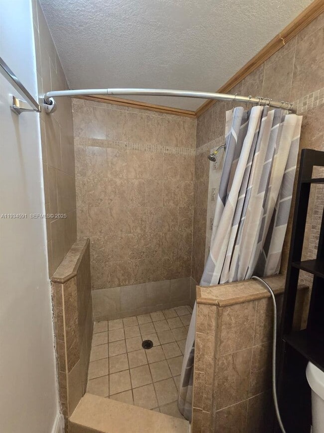 Building Photo - 10825 SW 56th St