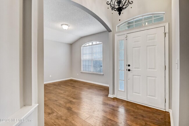 Building Photo - 4613 W Catbrier Ct