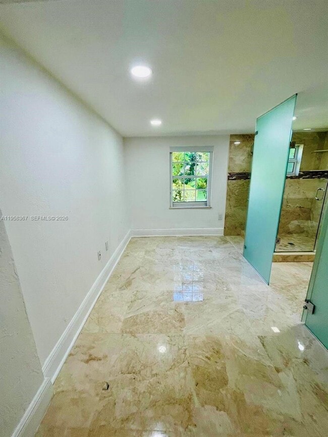 Building Photo - 12300 Old Cutler Rd