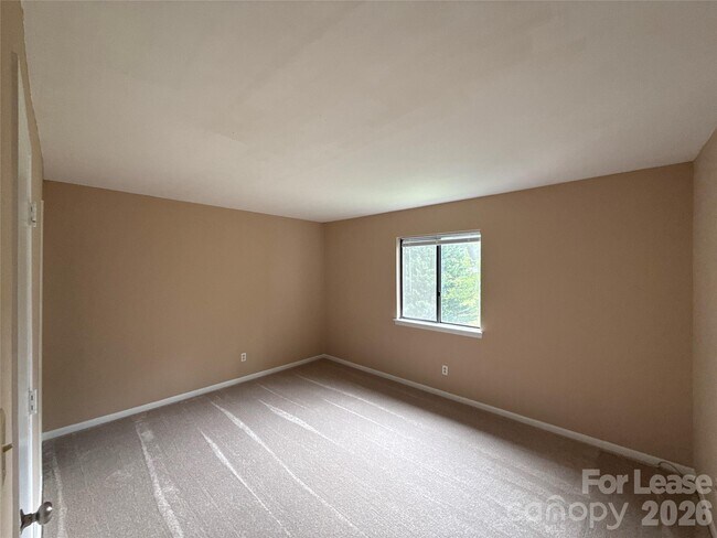 Building Photo - 2800 Heathstead Place