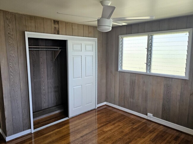 Building Photo - 4 bed, 2.5 bath single family house, Liliha neighborhood.