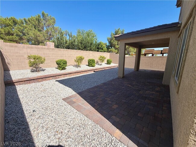 Building Photo - 11377 Sonny Miller Ct