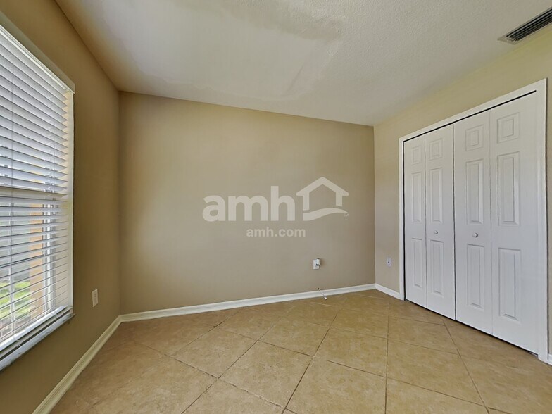 Building Photo - 1509 Kirtley Dr