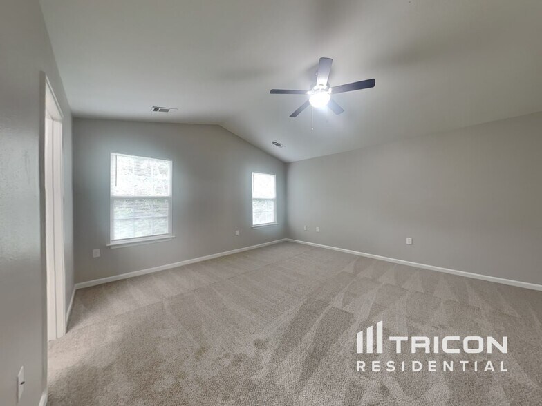 Building Photo - 1417 Jordans Pond Ln