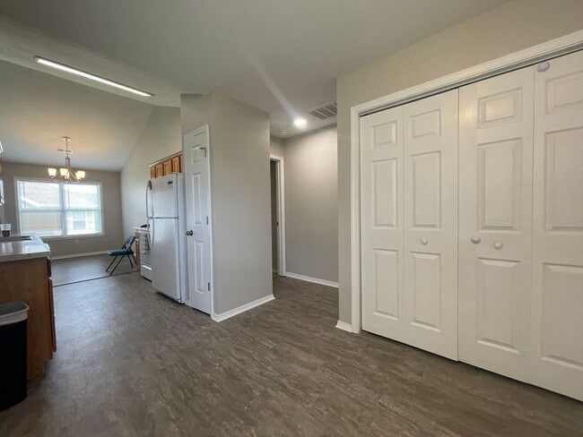 Building Photo - Newly Updated 3 Bedroom Patio Home with 2 Car Garage