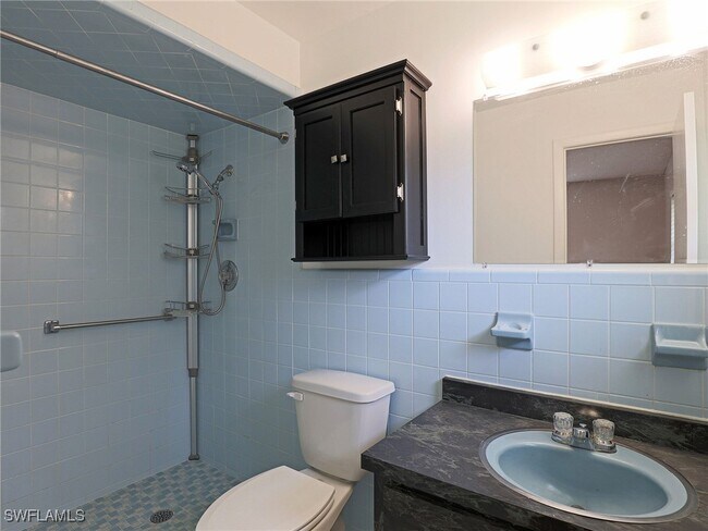 Building Photo - 3958 La Palma St