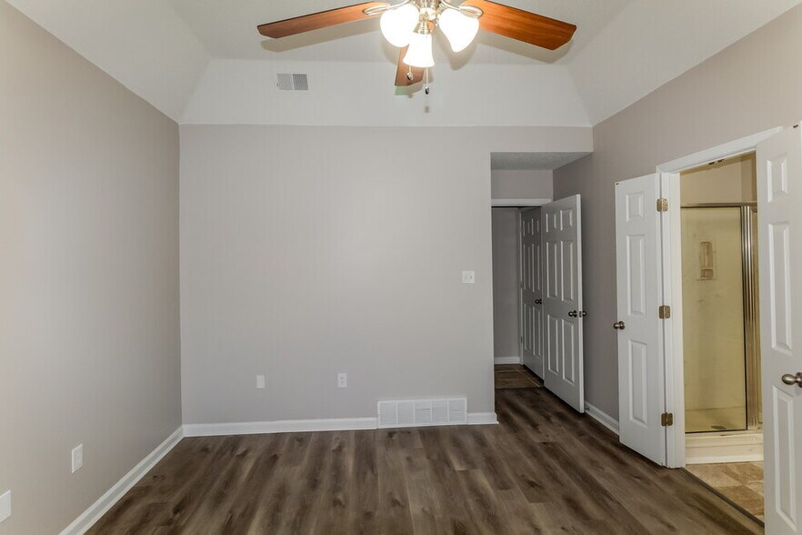 Building Photo - 7411 Winston Cove