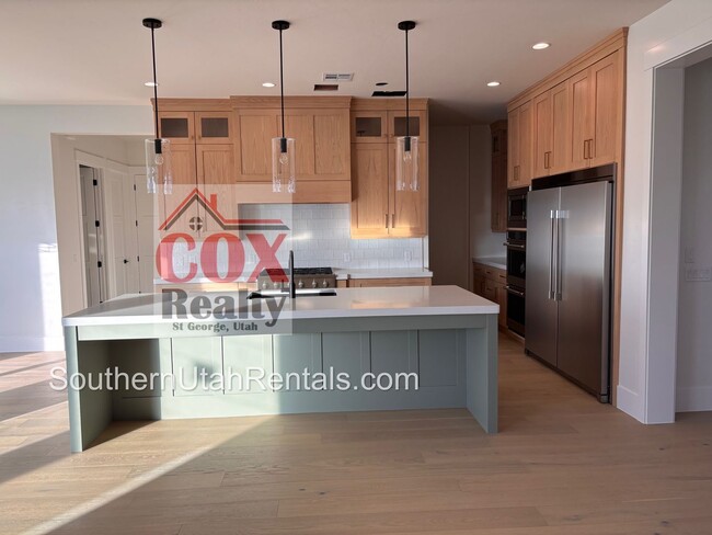 Building Photo - BRAND NEW 5 bed plus office | 3 bath | 3 c...