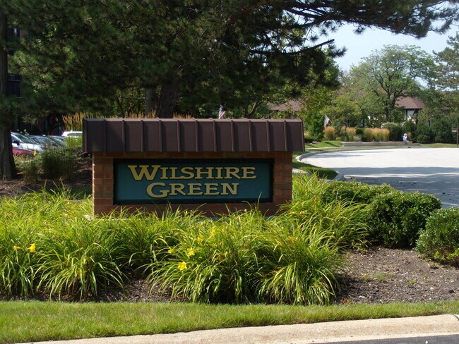 Building Photo - 125 Acacia Cir