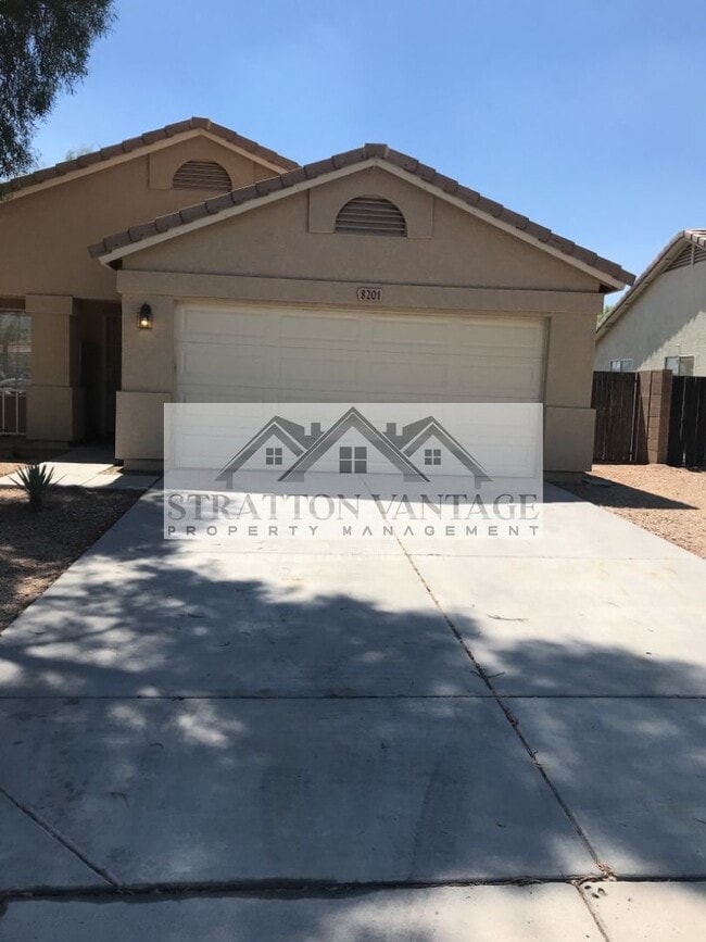 Building Photo - 8201 W Pima St