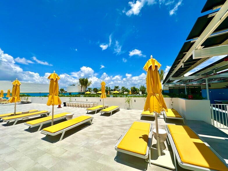 Building Photo - 130 NE 23rd St