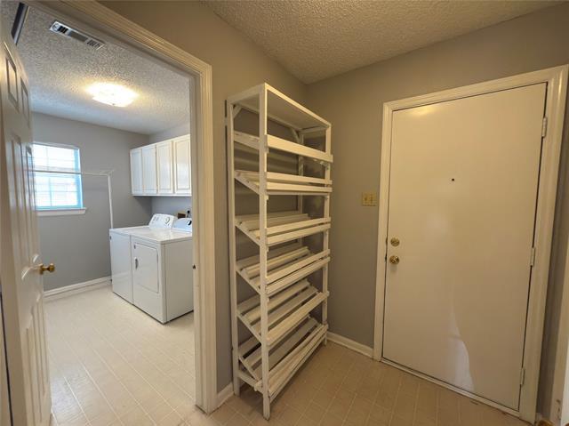 Building Photo - 616 Berkley Dr