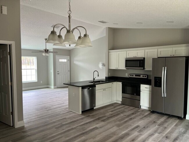 Building Photo - Brand New 3 Bedroom 2 Bath Home for Rent