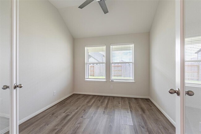 Building Photo - 4929 Caspian Wave Dr