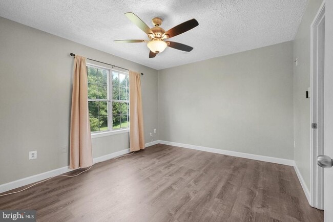 Building Photo - 18931 Birdseye Dr