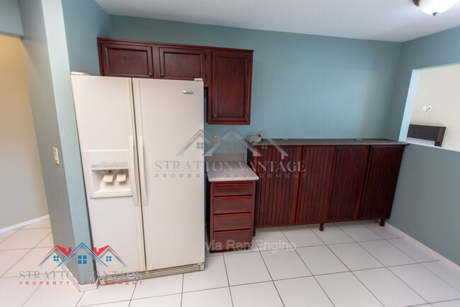 Building Photo - 4725 E Brown Rd