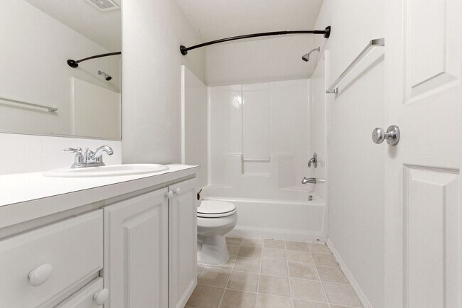 Building Photo - 2322 NW 168th Pl