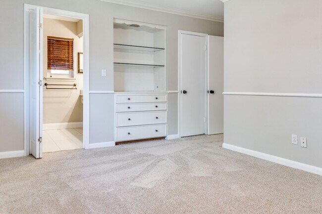 Building Photo - One-Story Home for Rent in Walnut Bend, Ho...
