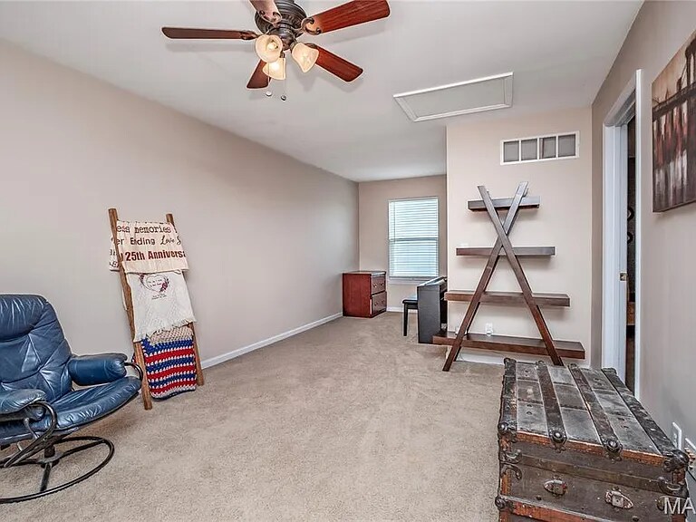 Building Photo - 213 Belmonte Cir