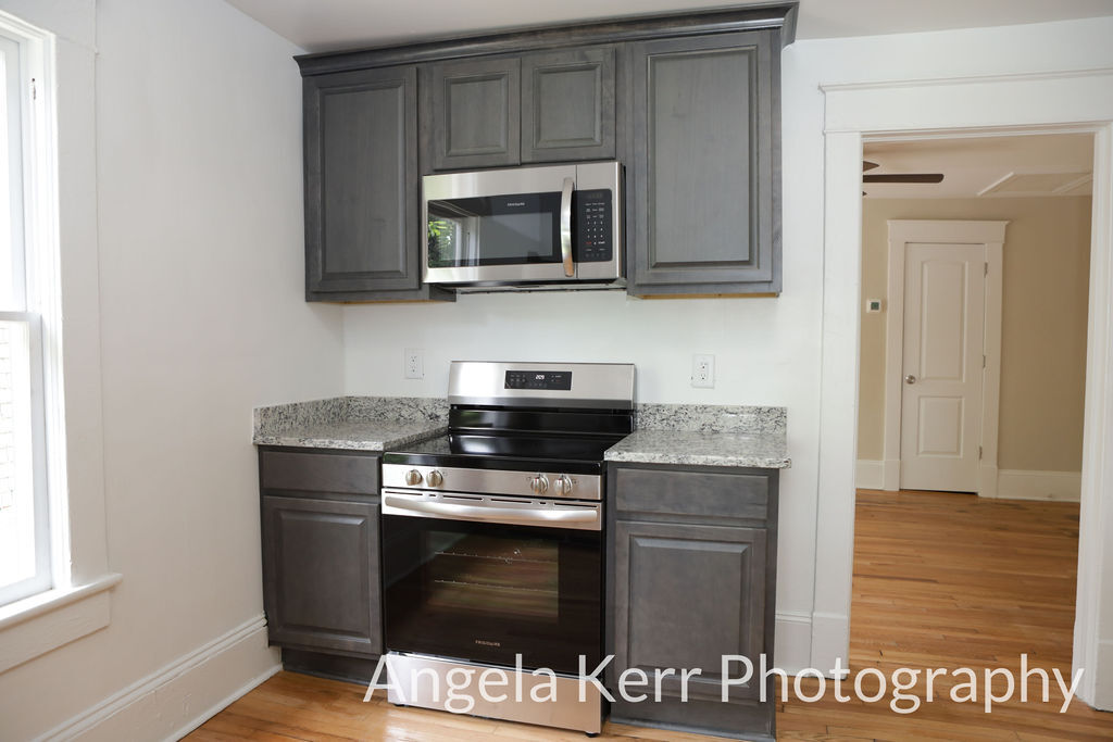 Building Photo - 630 Joyner St