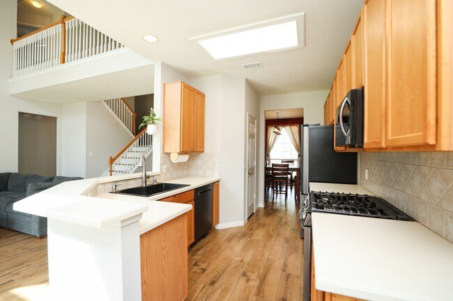 Building Photo - 10330 Sablebrook Ln