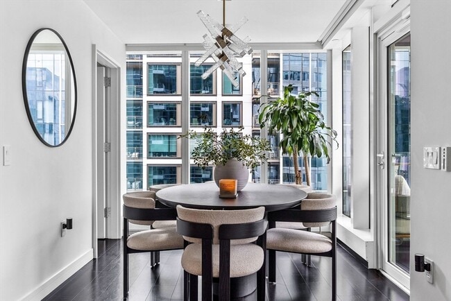 Building Photo - 150 Seaport Blvd