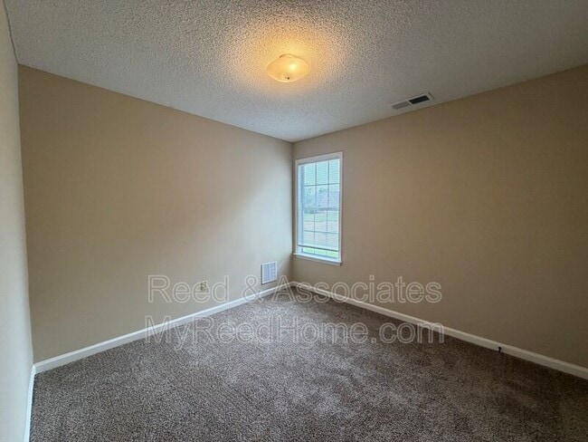 Building Photo - 5632 Pecan Trce