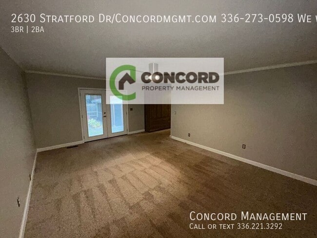 Building Photo - 2630 Stratford Dr