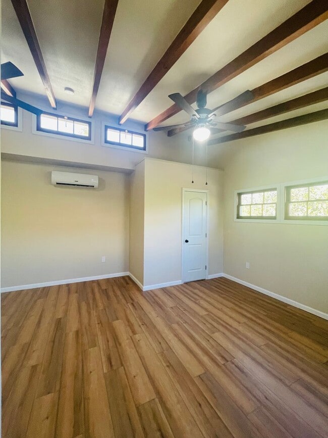 Building Photo - Charming 3-bedroom, 2-bathroom single story home located in the heart of Fillmore
