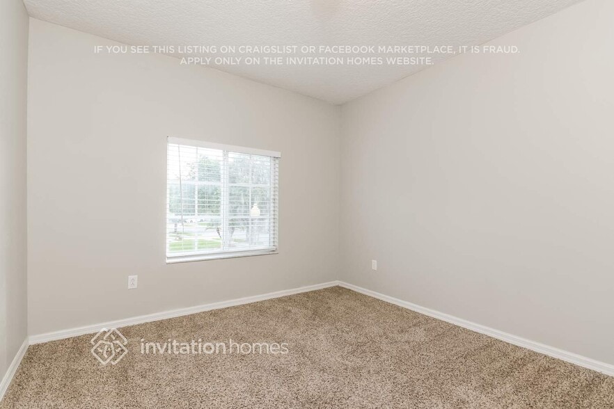 Building Photo - 15256 Black Lion Way