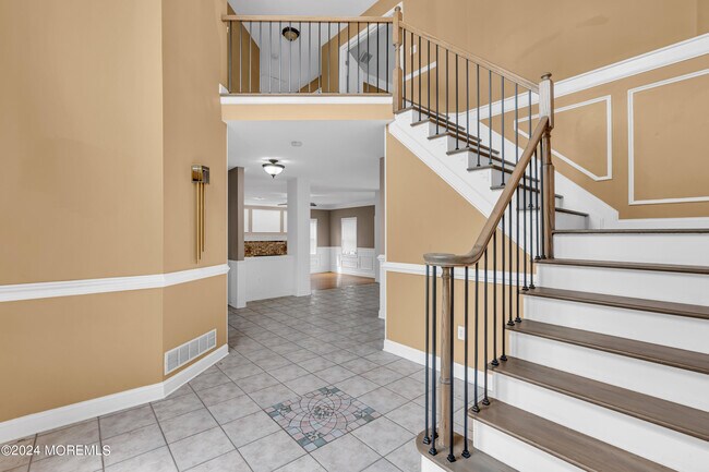 Building Photo - 1562 Priscilla Ct