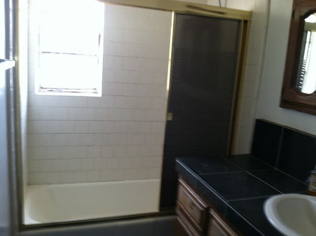 Building Photo - 4412 Gordon St