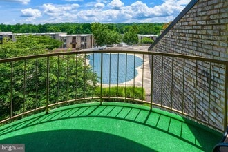 Building Photo - 3319 Huntley Sq Dr