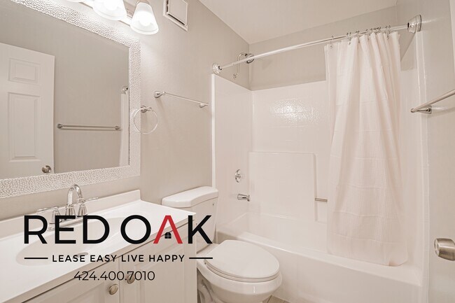 Building Photo - 3718 E Fountain St